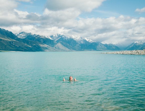 5 reasons to go for a cold swim